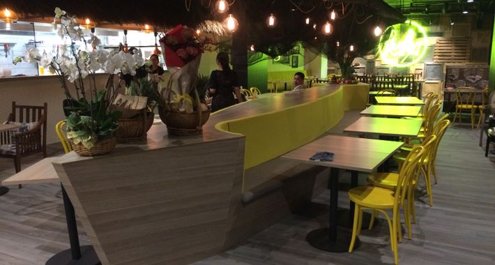 D & H Build and Maintenance Logo