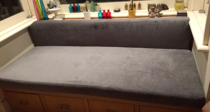 D & H Build and Maintenance Logo