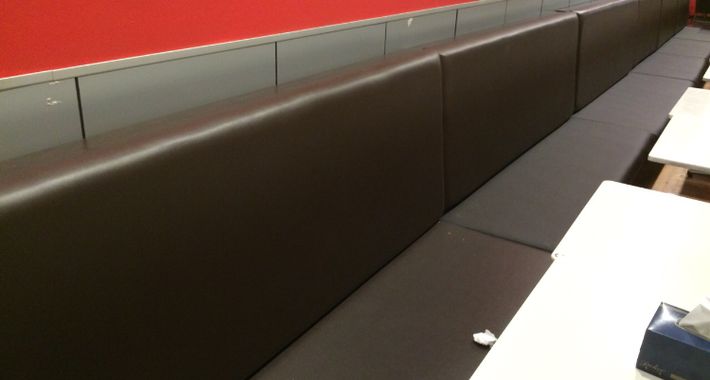 D & H Build and Maintenance Logo