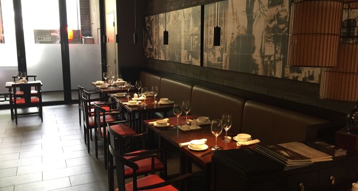 D & H Build and Maintenance Logo