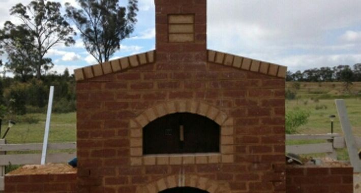 A1 Brickworx and Landscaping Logo