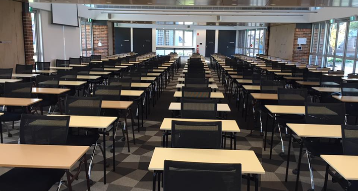 Ashfield Removals Logo