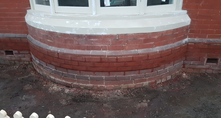 A1 Brickworx and Landscaping Logo