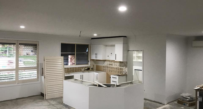 Reefcosa Electrical & Air Logo