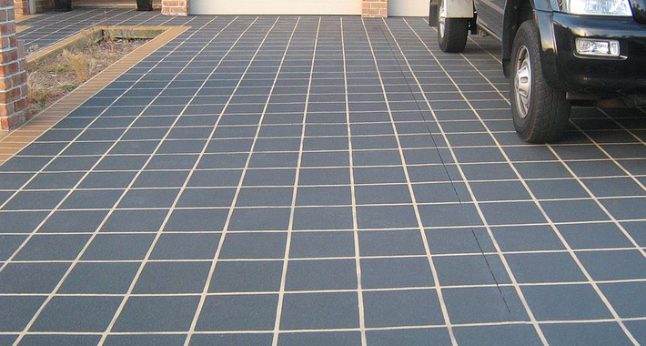 Carlo's Concreting Logo