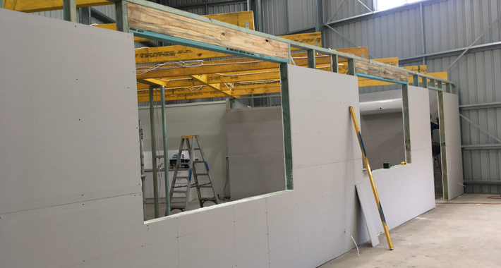 Neil Smith Carpentry Logo