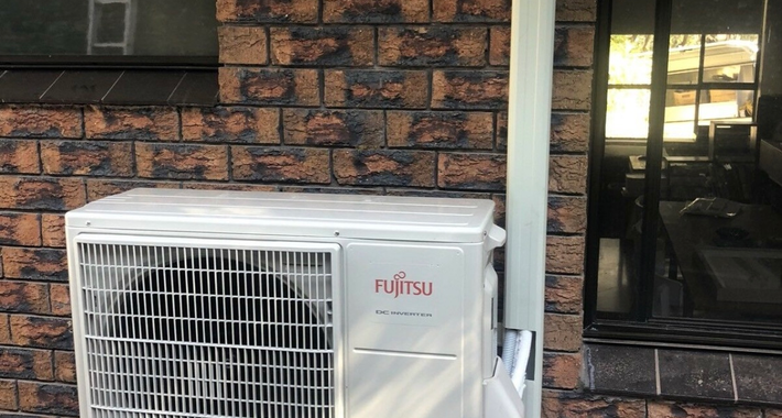 Brux Electrical Logo