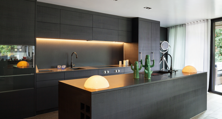 Knock It Up Pty Ltd Logo