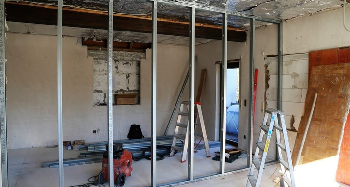 Multibuilt Australia Pty Ltd Logo