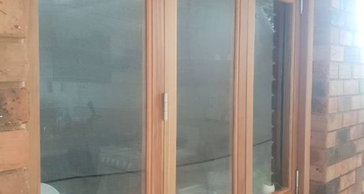 A Class Glass Aluminium Services Logo