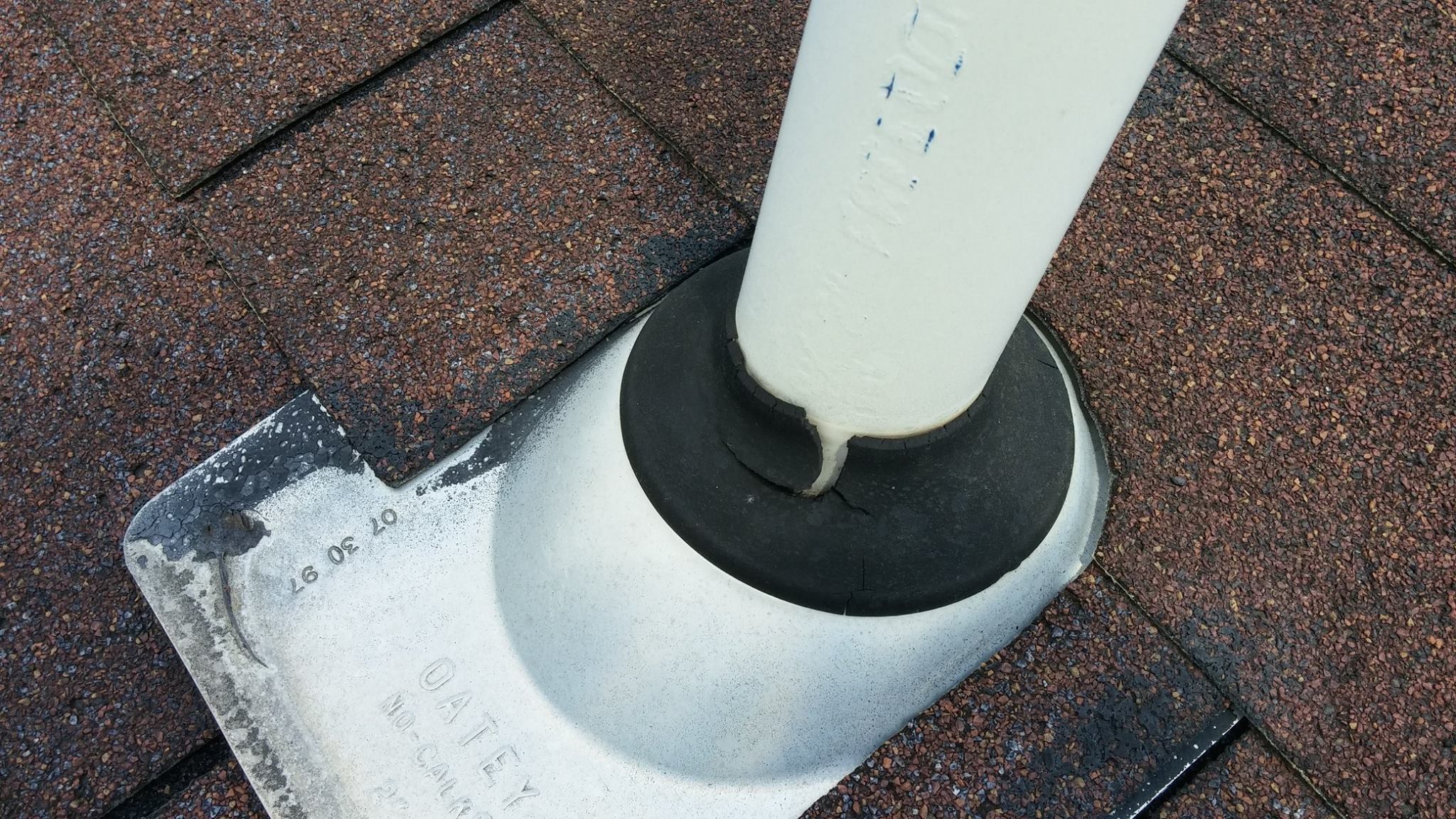 How To Find And Fix Roof Leaks | Service.com.au