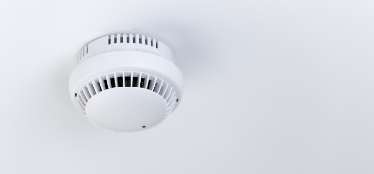 How to Change a Smoke Alarm Battery | Service.com.au