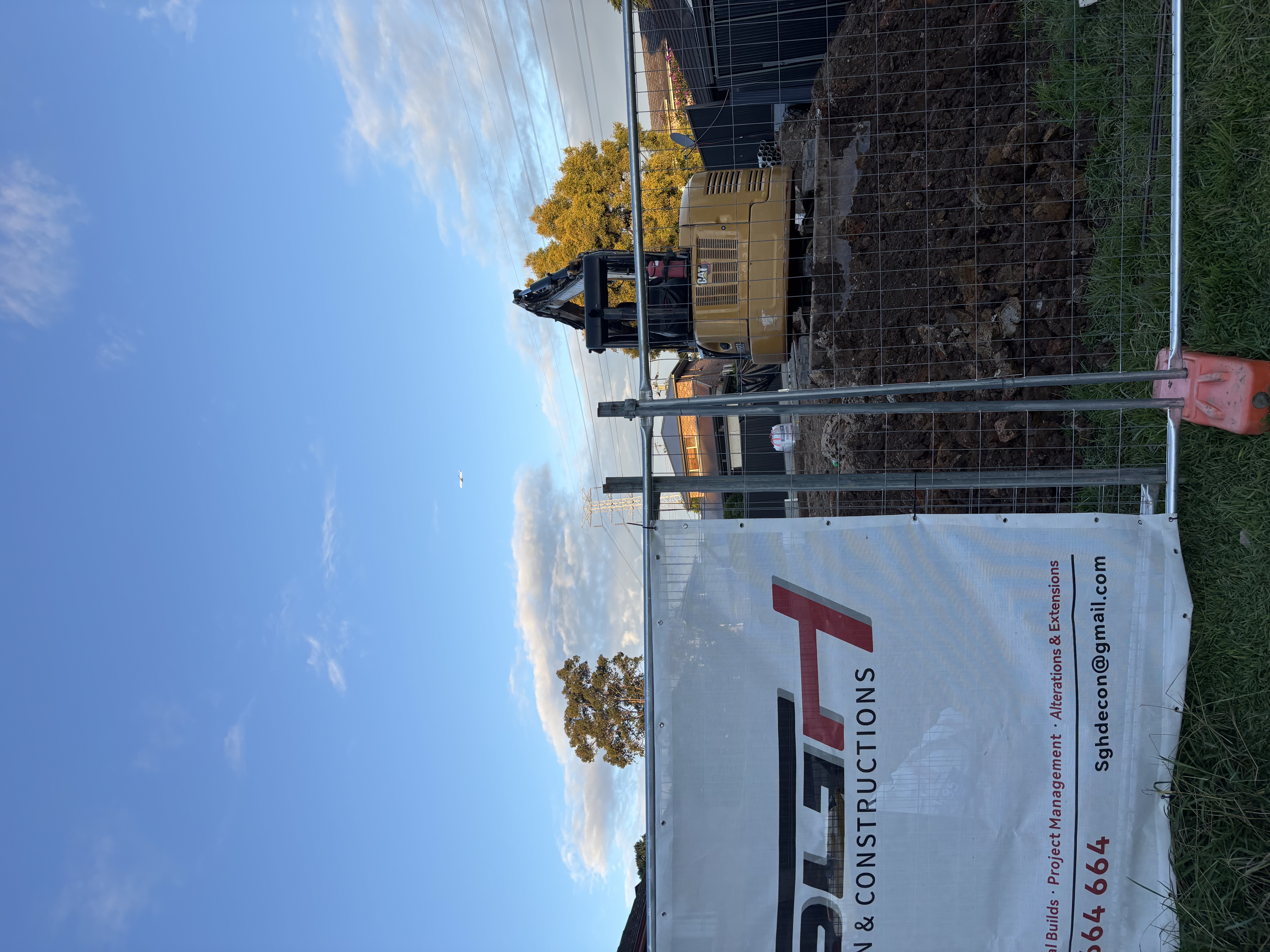 SGH DESIGN & CONSTRUCTIONS - Photo 2