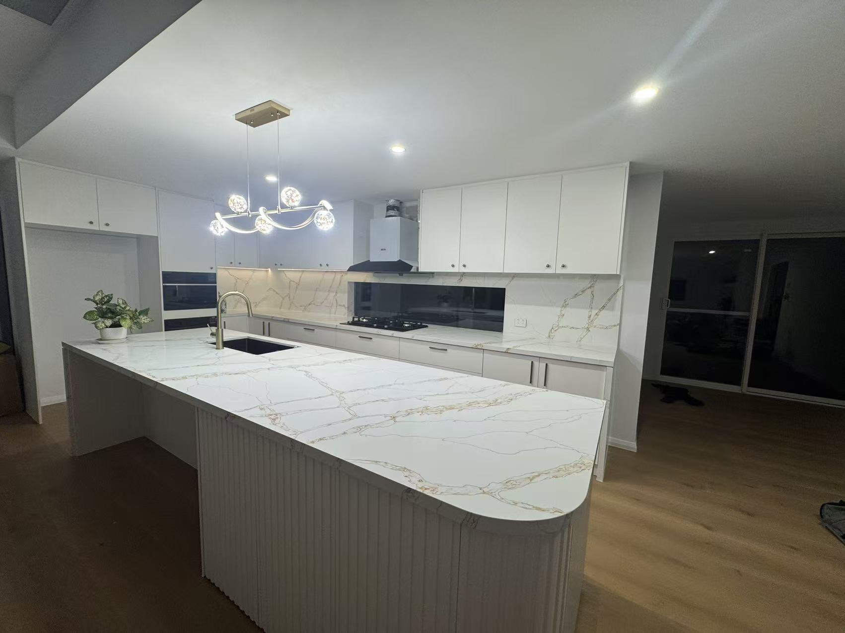 SGH DESIGN & CONSTRUCTIONS - Photo 3